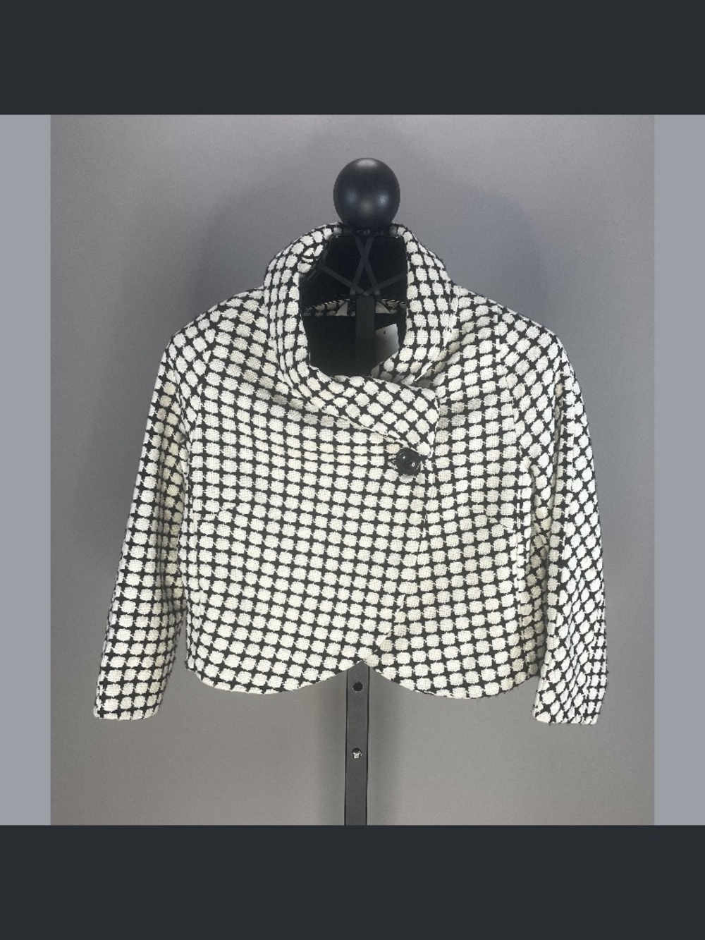 NEW Banana Republic Jacket Womens Small black off white geometric crop blazer